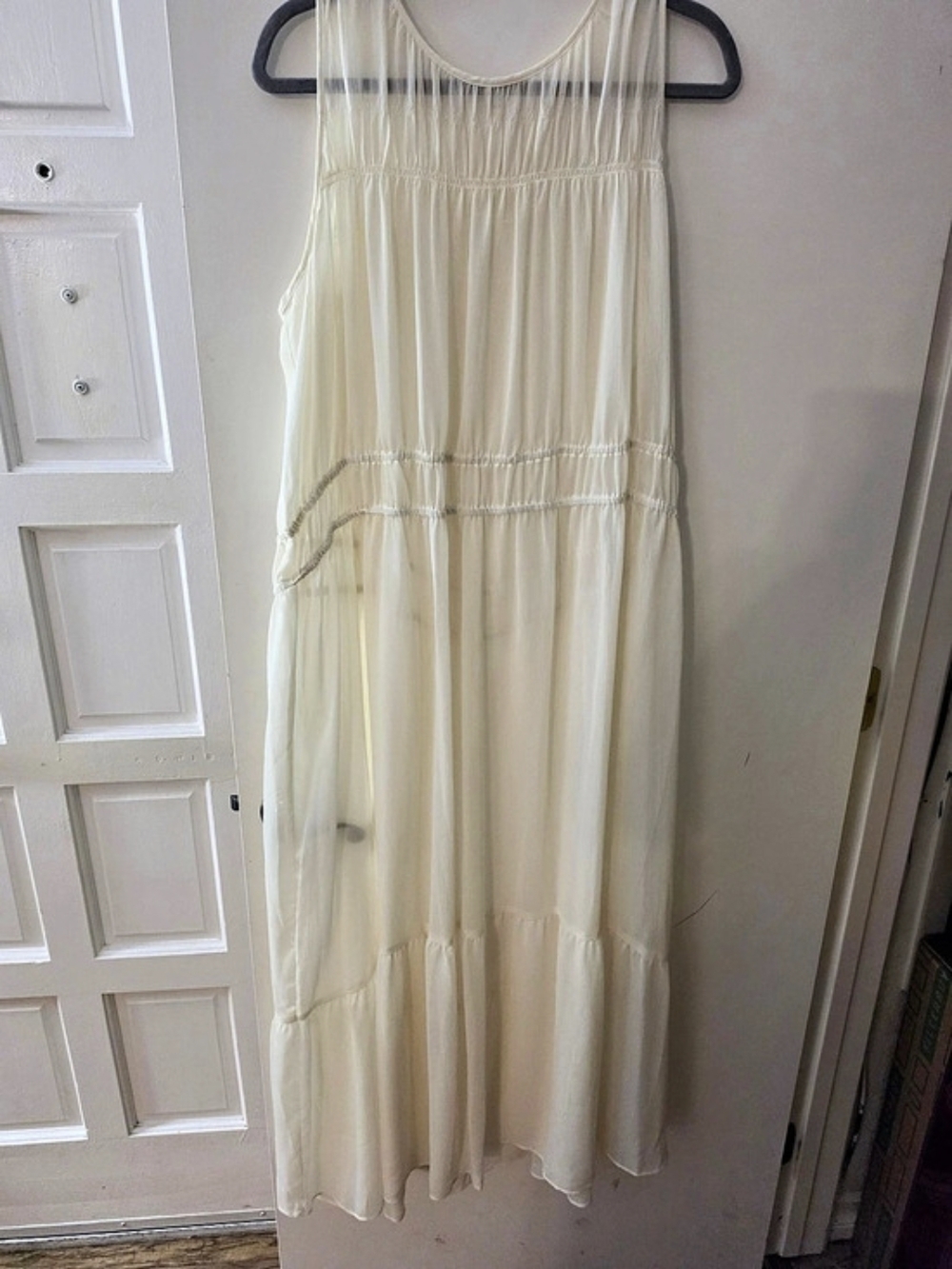 Cream Maxi Dress Like New. Size 2x